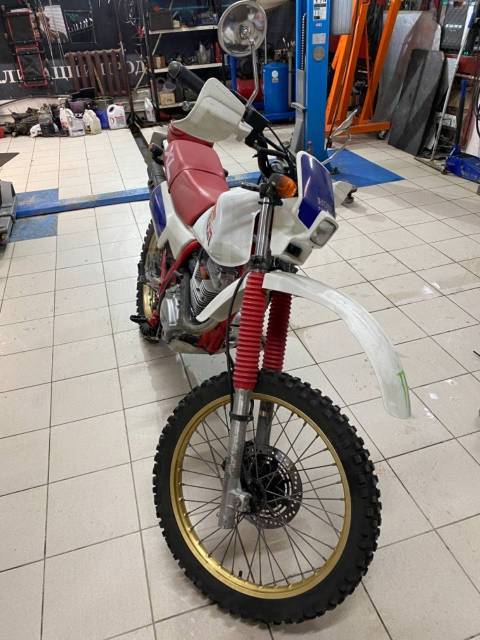 Honda 200 кубов