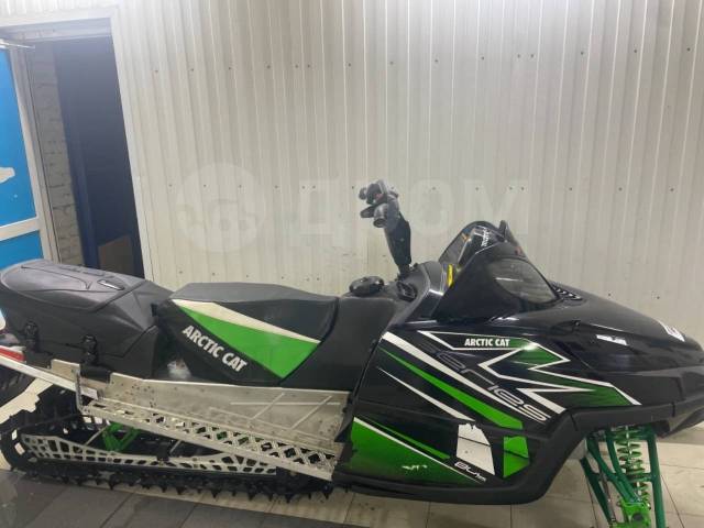 Arctic Cat M8. ,  ,   