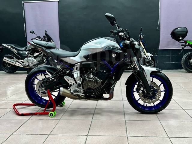 Yamaha MT. 700. ., , ,   