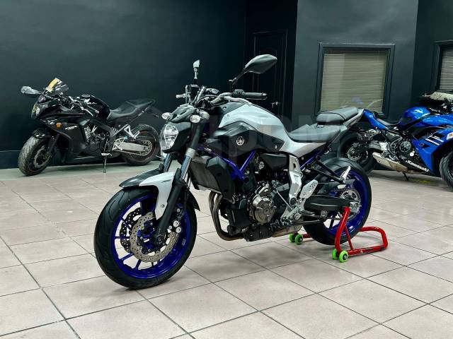 Yamaha MT. 700. ., , ,   