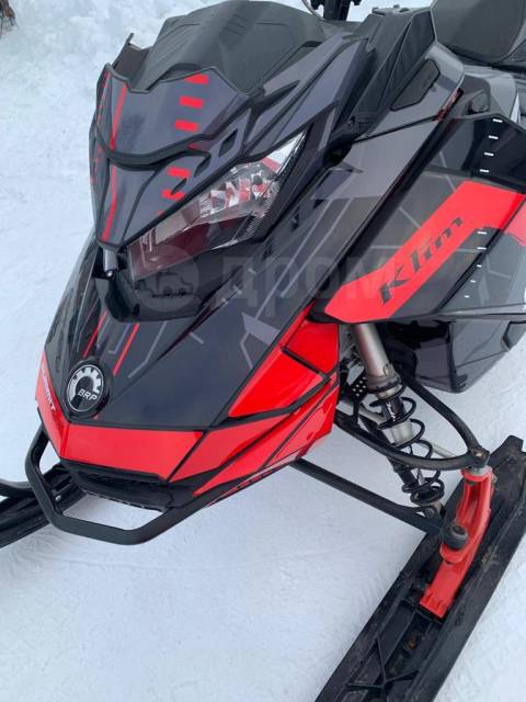 BRP Ski-Doo Summit. ,  ,   