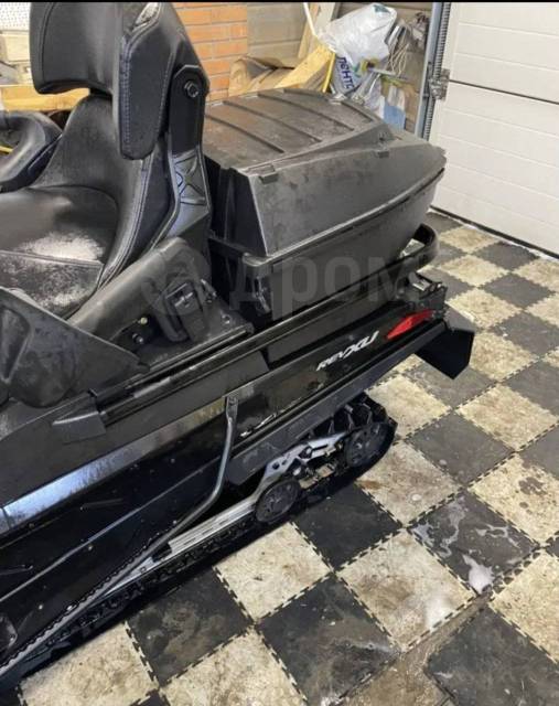 BRP Ski-Doo Expedition. ,  ,   