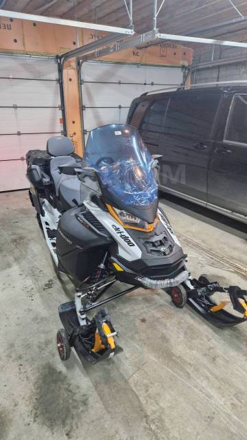 BRP Ski-Doo Expedition SE. ,  ,   