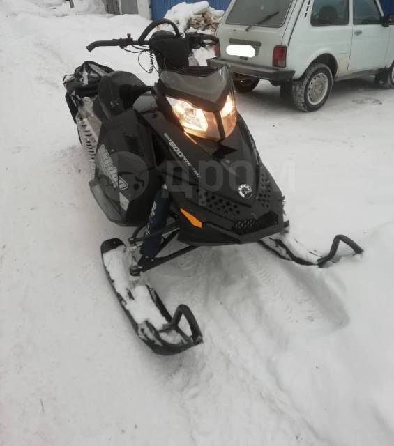 BRP Ski-Doo Summit Everest. ,  ,   