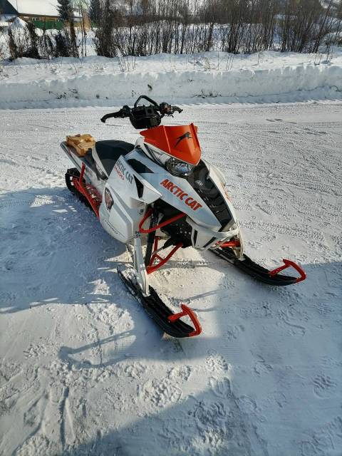 Arctic Cat. ,  ,   