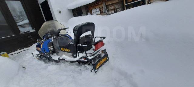 BRP Ski-Doo Touring E. ,  ,   