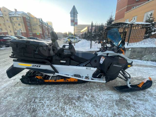 BRP Ski-Doo Expedition SE. ,  ,   