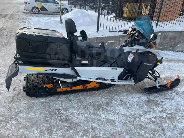 BRP Ski-Doo Expedition SE. ,  ,   