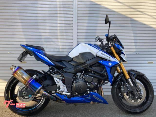 Suzuki GSR 750. 750. ., , ,  .     