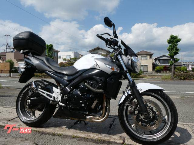 Suzuki GSR 400. 400. ., , ,  .     