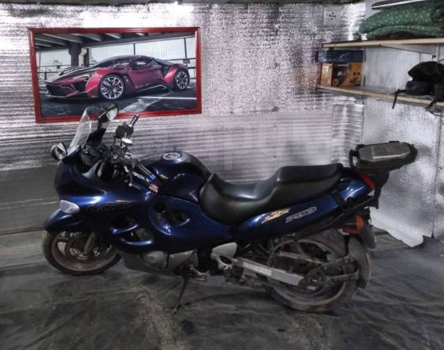 Suzuki GSX 750F Katana. 750. ., , ,   