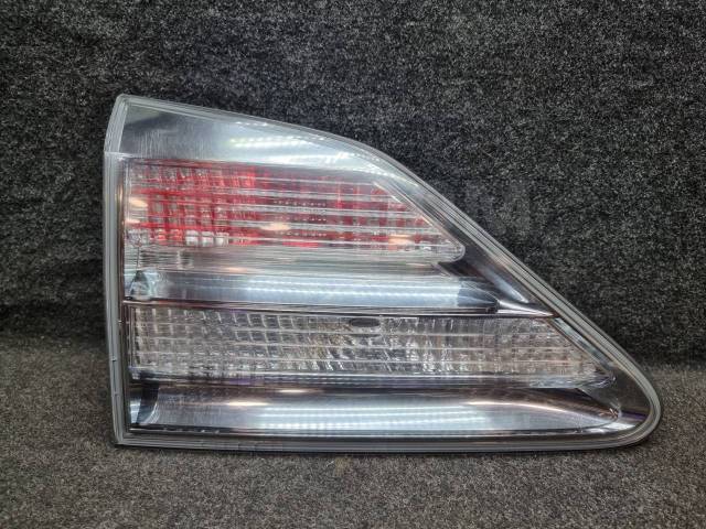 Левый фонарь в крышку Lexus Rx3 8-12г до рест оригинал rx 3