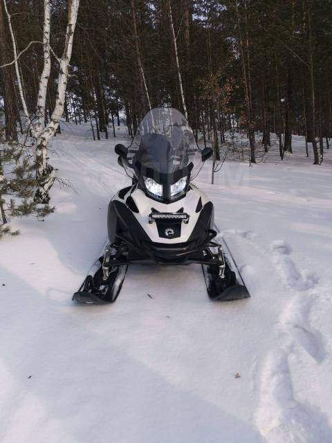 BRP Ski-Doo Expedition. ,  ,   