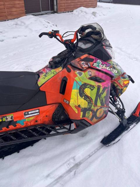 BRP Ski-Doo Summit. ,  ,   