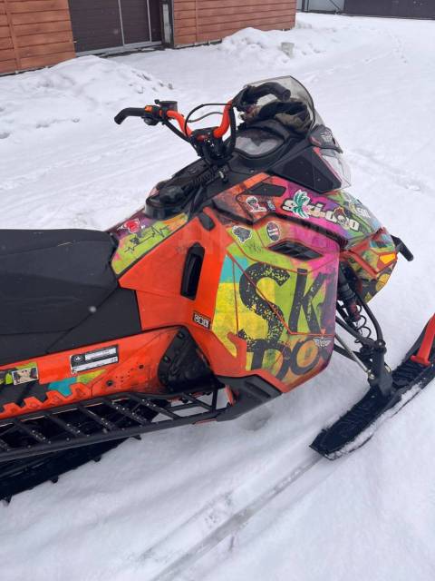 BRP Ski-Doo Summit. ,  ,   