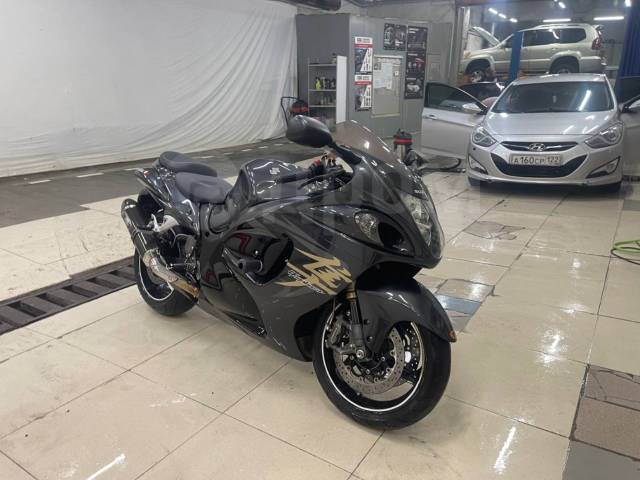 Suzuki GSX 1300R Hayabusa. 1 300. ., , ,   