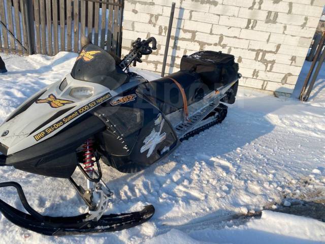 BRP Ski-Doo Summit Highmark. ,  ,   