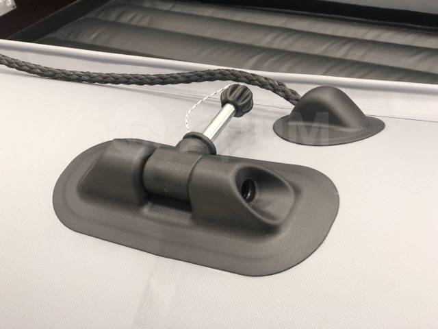  Air 330. 2025 ,  3,3.,    