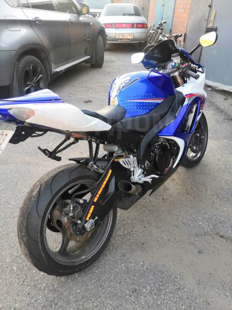 Suzuki GSX-R 1000. 1 000. ., , ,   