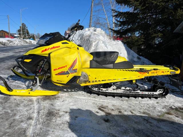 BRP Ski-Doo Summit X T3. ,  ,   