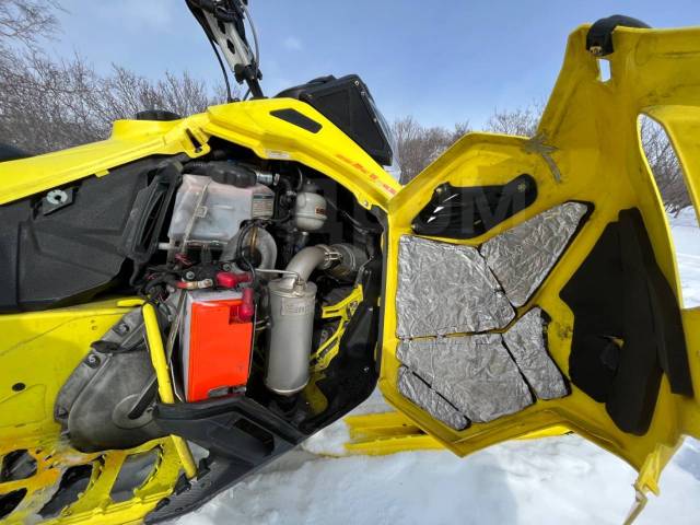 BRP Ski-Doo Summit X T3. ,  ,   