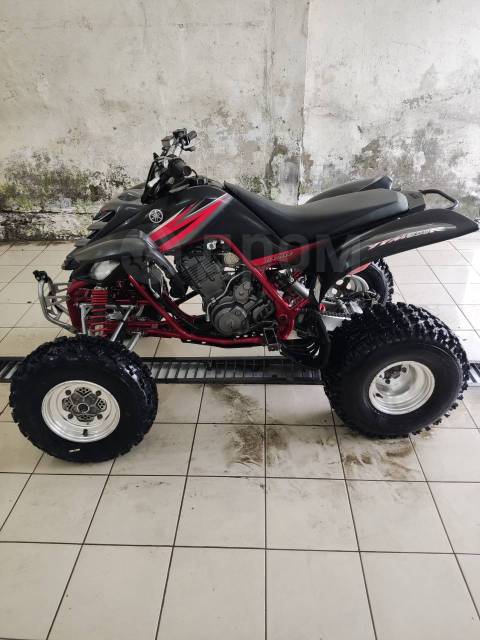 Yamaha Raptor. ,  \,   