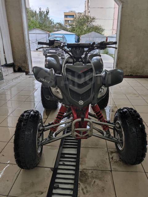 Yamaha Raptor. ,  \,   