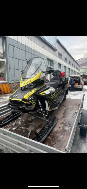 BRP Ski-Doo Expedition LE. ,  ,   