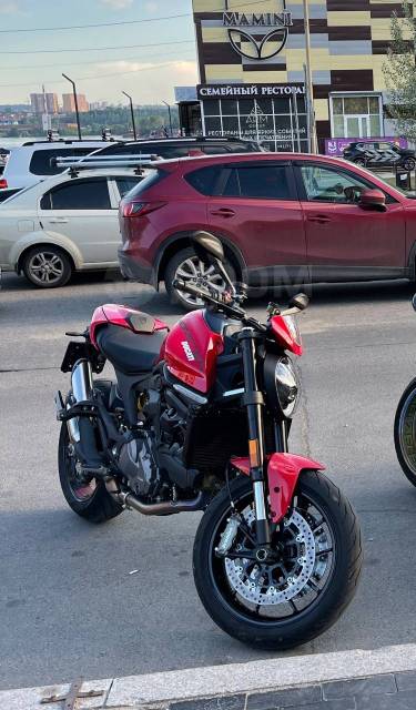 Ducati Monster. 937. ., , ,   