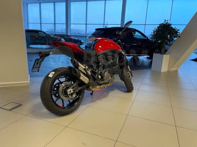 Ducati Monster. 937. ., , ,   