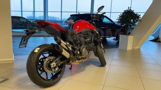 Ducati Monster. 937. ., , ,   