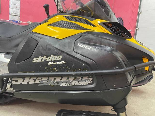 BRP Ski-Doo Skandic SWT. ,  ,   