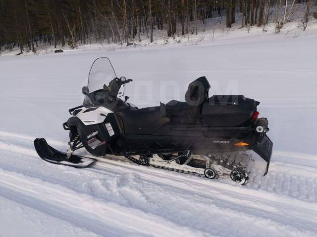 BRP Ski-Doo Expedition SE. ,  ,   