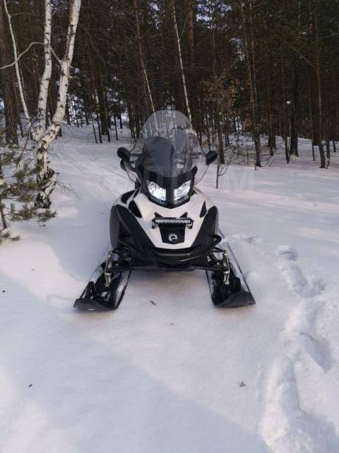 BRP Ski-Doo Expedition SE. ,  ,   