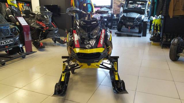 BRP Ski-Doo Summit X. ,  ,   