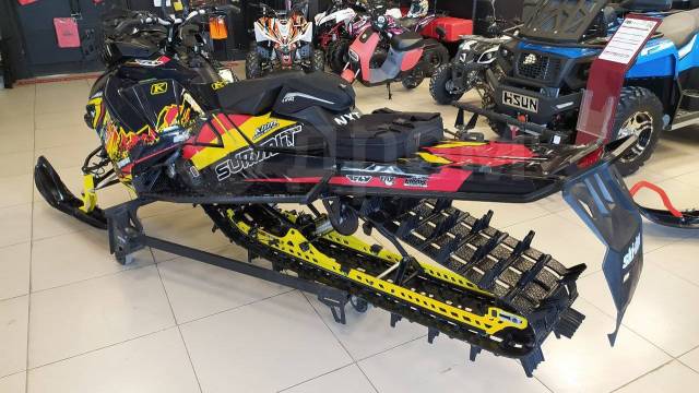 BRP Ski-Doo Summit X. ,  ,   