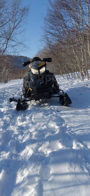 BRP Ski-Doo Summit X. ,  ,   