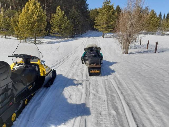 BRP Ski-Doo Summit. ,  ,   