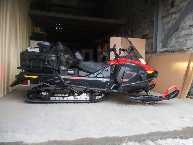 BRP Ski-Doo Skandic SWT. ,  ,   