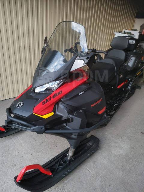 BRP Ski-Doo Skandic SWT. ,  ,   