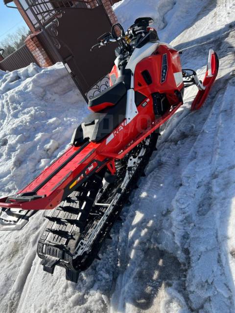 BRP Ski-Doo Summit X with Expert Package. ,  ,   