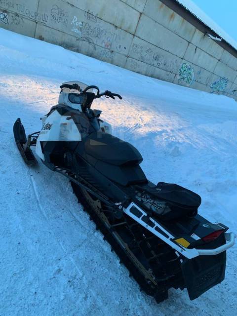 BRP Ski-Doo Summit. ,   