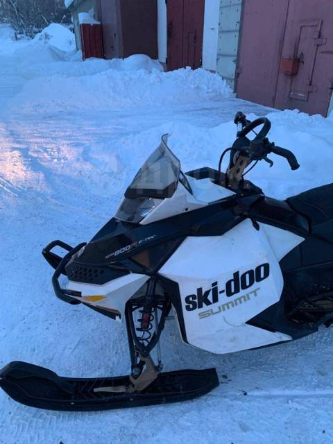 BRP Ski-Doo Summit. ,   