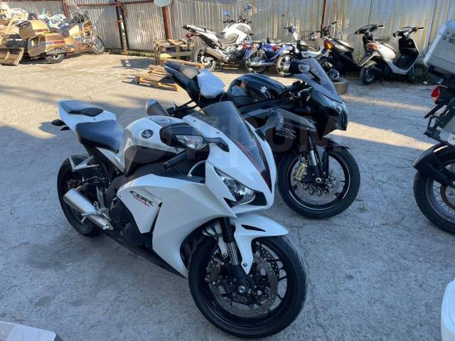 Honda CBR 1000RR Fireblade. 1 000. ., , ,   