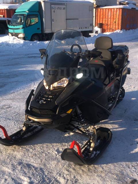 BRP Ski-Doo Expedition SE. ,  ,   