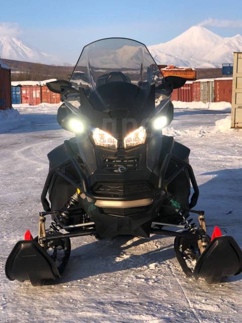 BRP Ski-Doo Expedition SE. ,  ,   