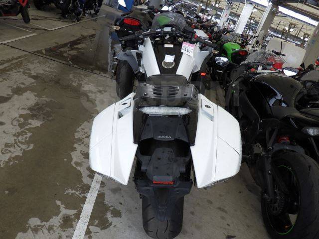 Honda NM4. 750. ., , ,  .     