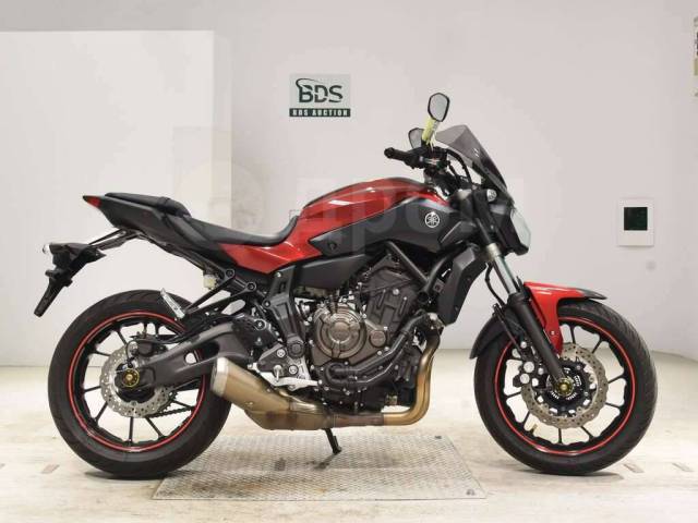 Yamaha MT-07. 700. ., , ,  .     