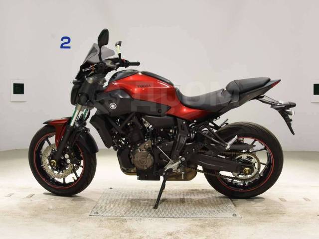 Yamaha MT-07. 700. ., , ,  .     