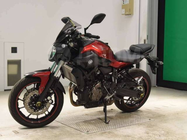 Yamaha MT-07. 700. ., , ,  .     